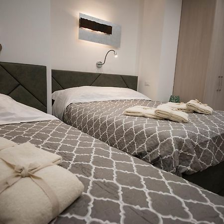 5 Terre Lodge Специя Экстерьер фото